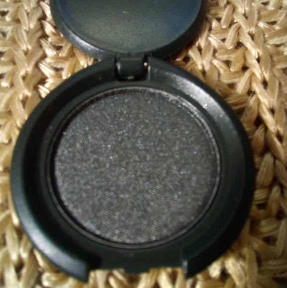 ATTN: PICK 5 FOR 25 IBY LUSH EYESHADOW SINGLE - Picture 2 of 5